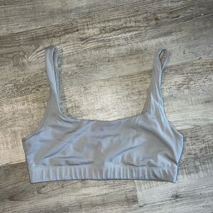 Vuori Striped Sports Bra Size M